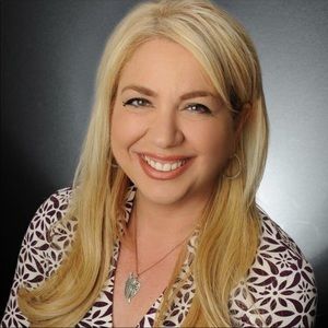 Meet your Posher, Stacy